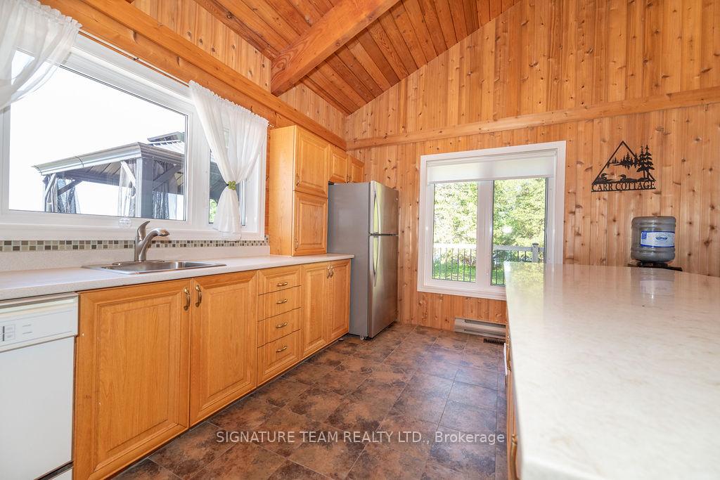 Photo 19 of 811 Violet Lane, North Algona Wilberforce, North Algona/Wilberforce Twp — HOMEH