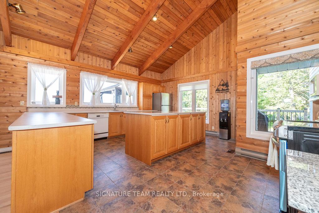 Photo 21 of 811 Violet Lane, North Algona Wilberforce, North Algona/Wilberforce Twp — HOMEH