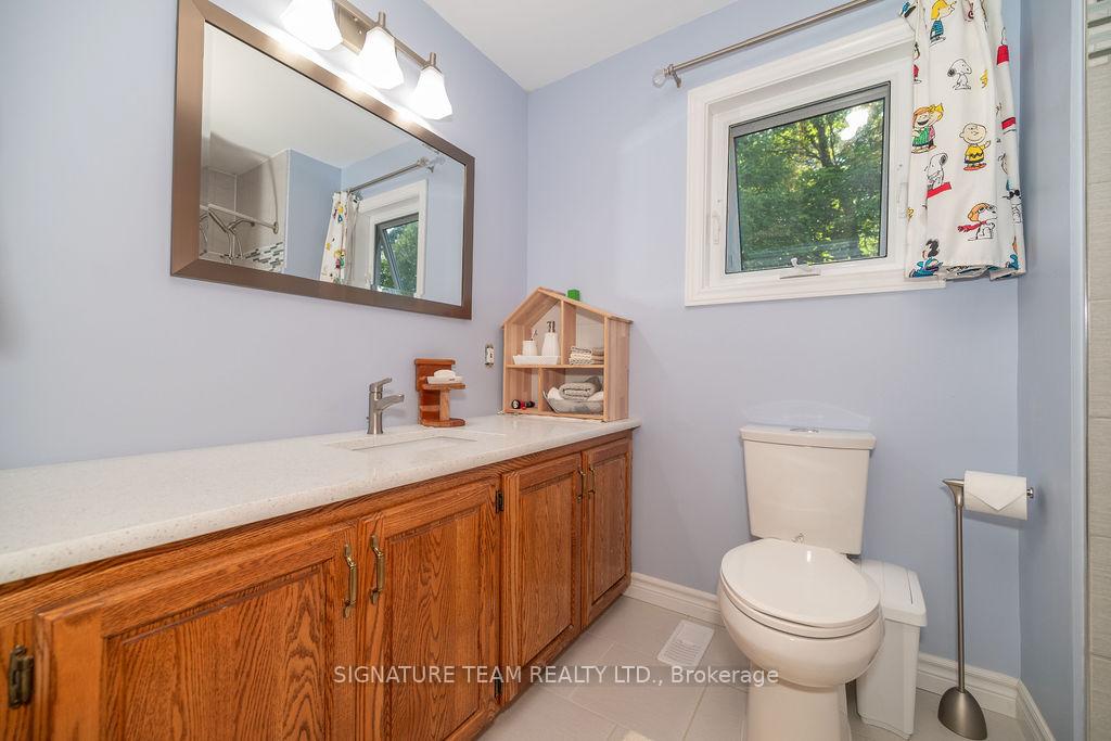 Photo 24 of 811 Violet Lane, North Algona Wilberforce, North Algona/Wilberforce Twp — HOMEH