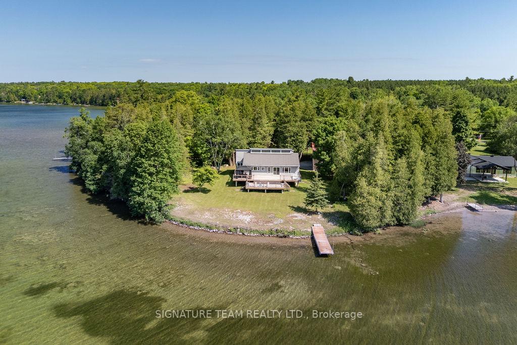 Photo 45 of 811 Violet Lane, North Algona Wilberforce, North Algona/Wilberforce Twp — HOMEH