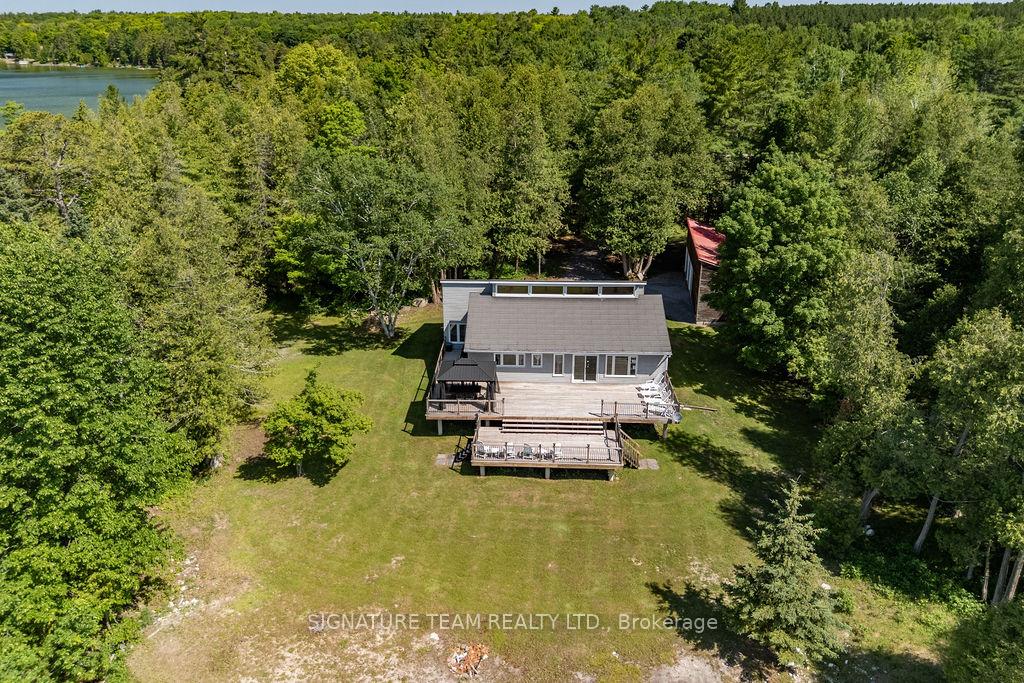Photo 47 of 811 Violet Lane, North Algona Wilberforce, North Algona/Wilberforce Twp — HOMEH