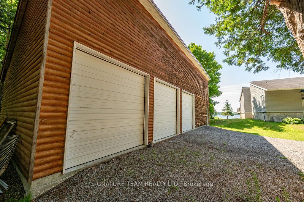 Photo 50 of 811 Violet Lane, North Algona Wilberforce, North Algona/Wilberforce Twp — HOMEH