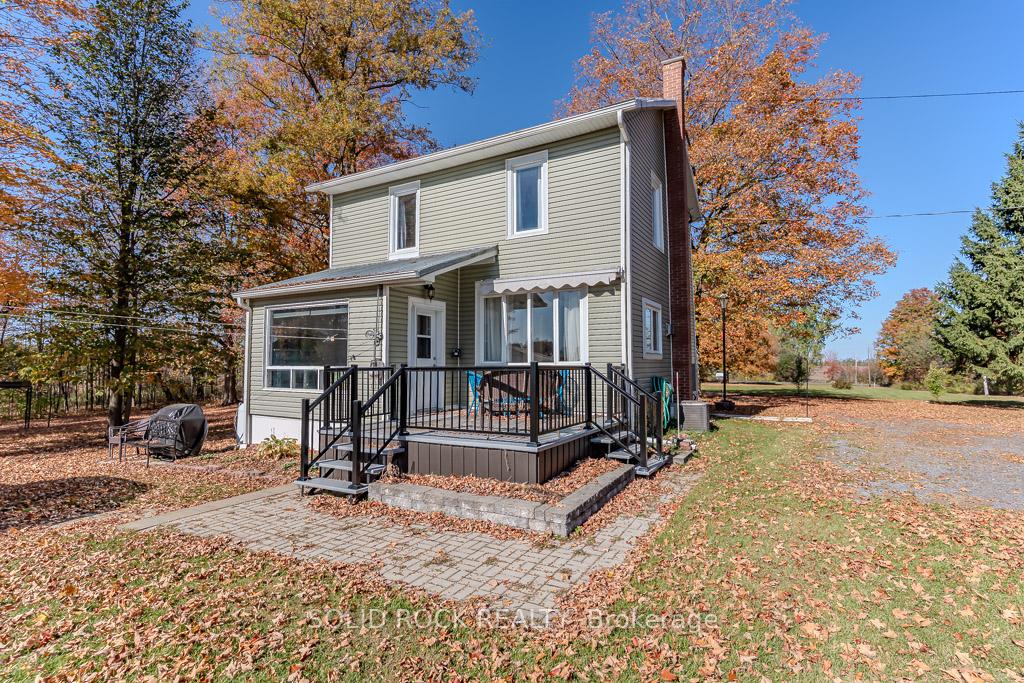 Photo 2 of 21860 Mccormick Concession N, North Glengarry, North Glengarry (Lochiel) Twp — HOMEH