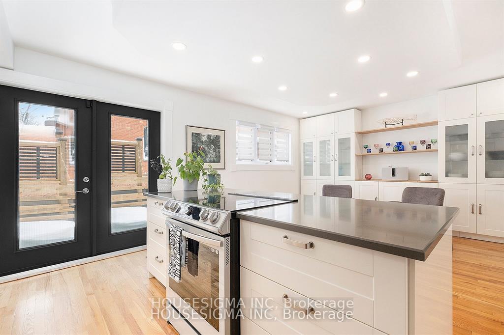 Photo 13 of 16 Electric Street, Ottawa, Lindenlea — HOMEH
