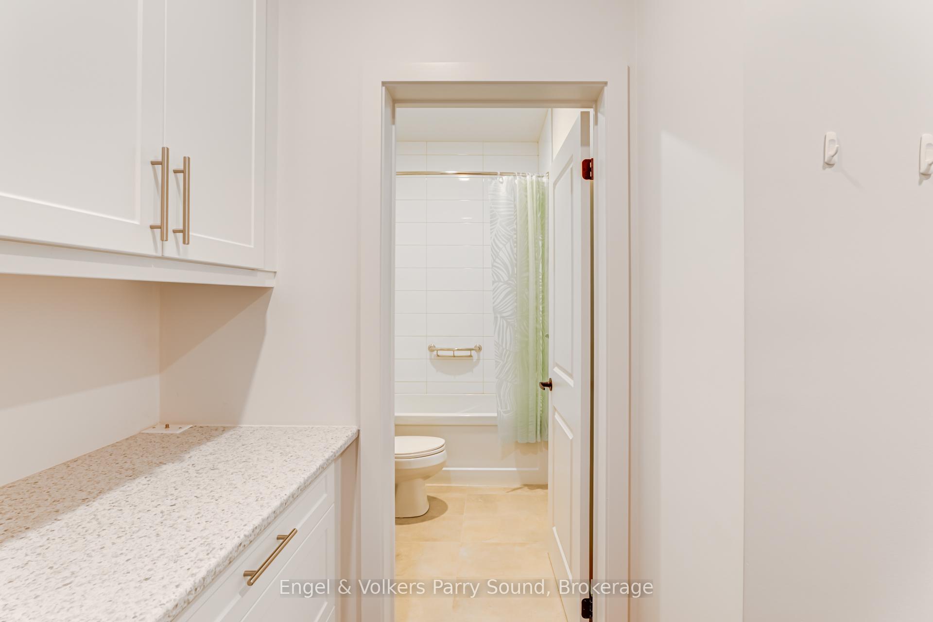 Photo 29 of Unit 1, 63 Winnifred Avenue, Parry Sound — HOMEH