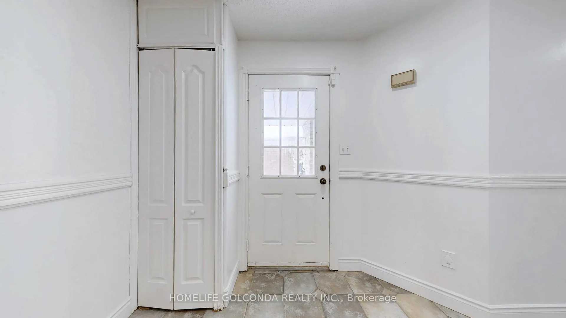 Photo 2 of 129 Kerr Boulevard S, New Tecumseth, Alliston — HOMEH