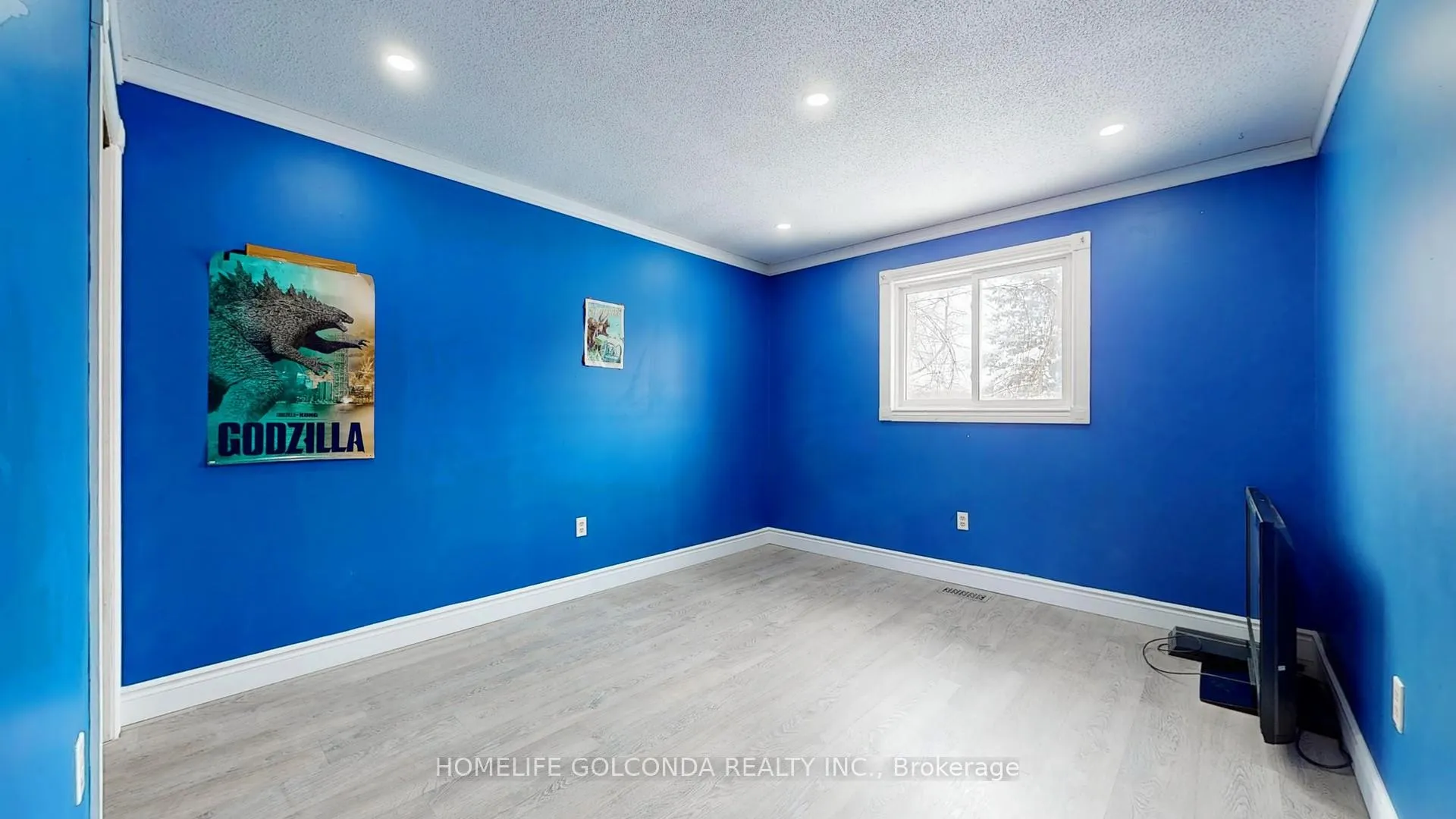 Photo 24 of 129 Kerr Boulevard S, New Tecumseth, Alliston — HOMEH