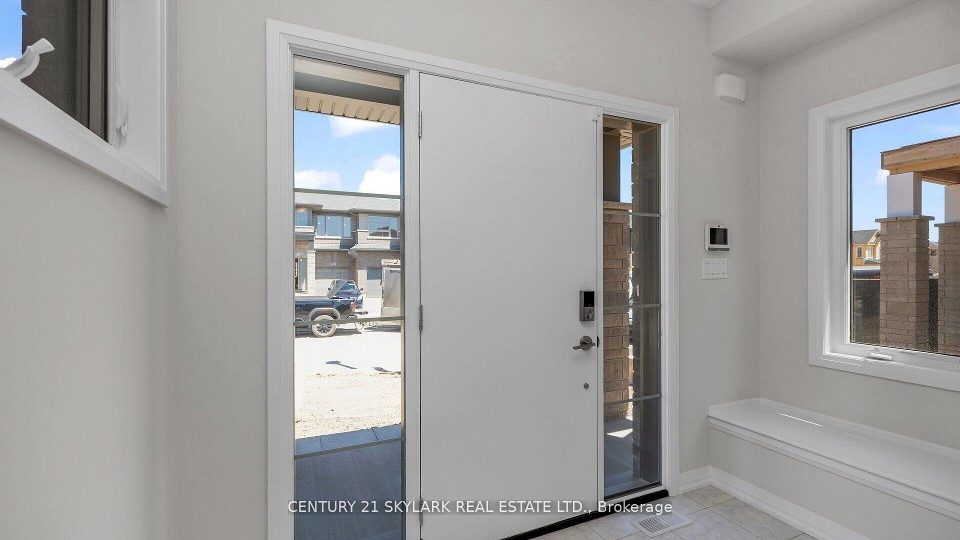 Photo 4 of 78 Acacia Road, Pelham, Fonthill — HOMEH