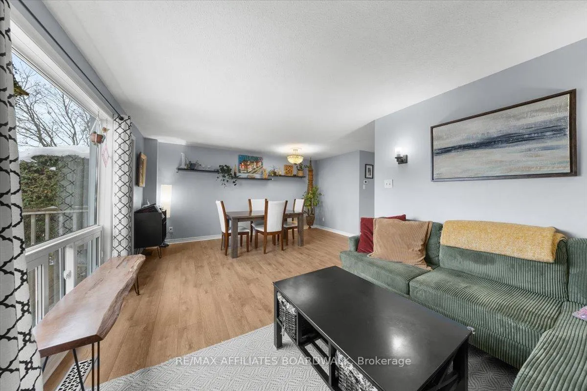 Photo 12 of 1146 Grenoble Crescent, Ottawa, Orleans Wood — HOMEH