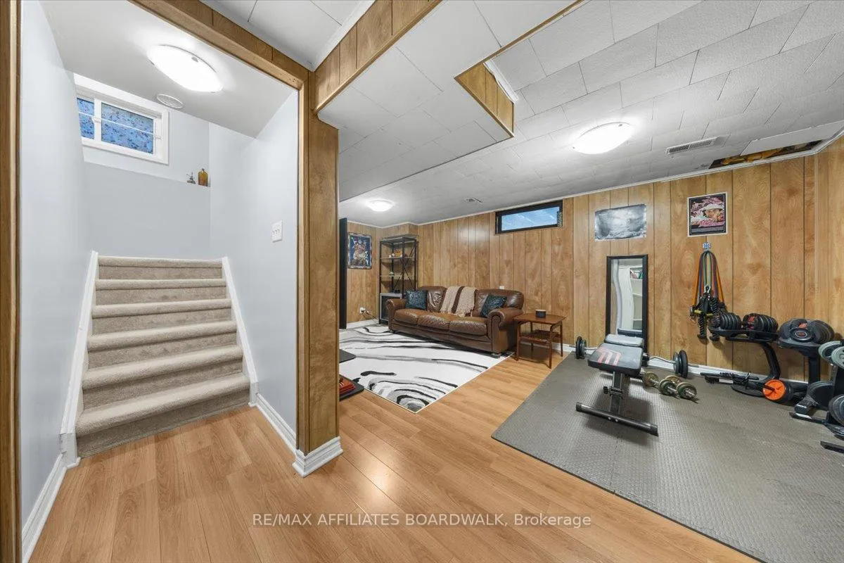 Photo 25 of 1146 Grenoble Crescent, Ottawa, Orleans Wood — HOMEH
