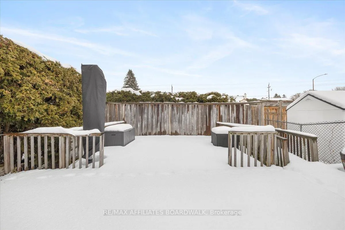 Photo 31 of 1146 Grenoble Crescent, Ottawa, Orleans Wood — HOMEH