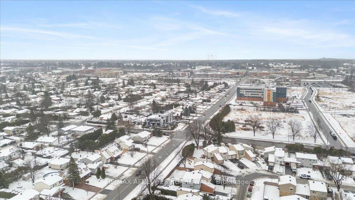 Photo 37 of 1146 Grenoble Crescent, Ottawa, Orleans Wood — HOMEH
