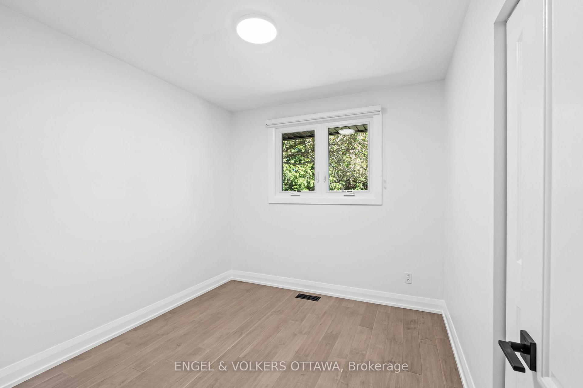 Photo 17 of Unit A, 2305 Kay Street, Ottawa, Queensway Terrace South/Ridgeview — HOMEH