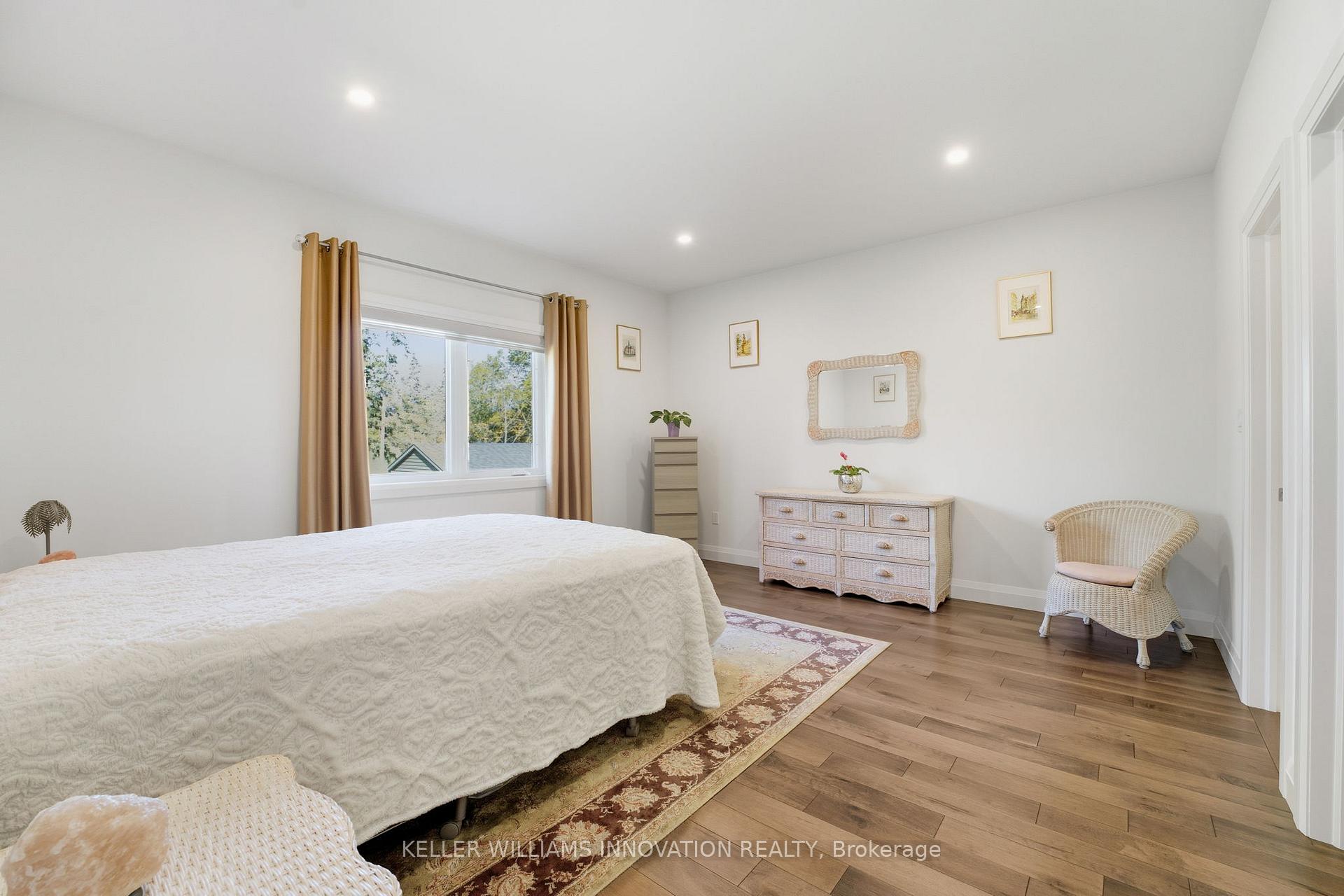 Photo 16 of 19 Gilmer Crescent, North Perth, Listowel — HOMEH