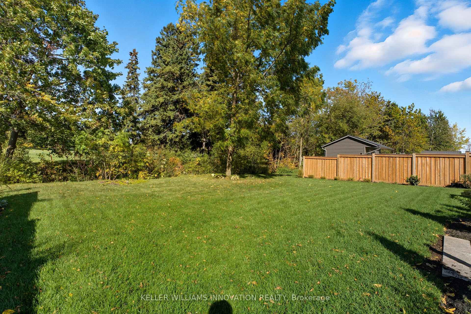 Photo 34 of 19 Gilmer Crescent, North Perth, Listowel — HOMEH