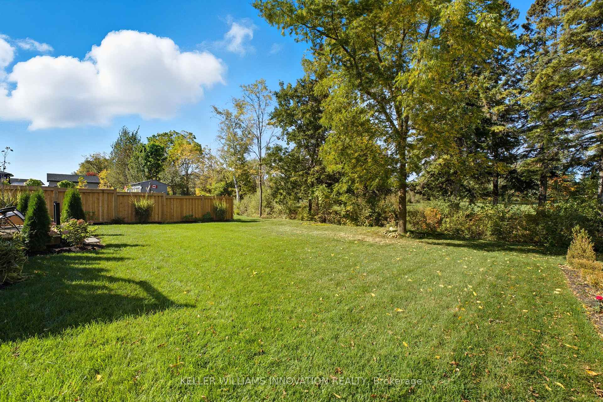 Photo 37 of 19 Gilmer Crescent, North Perth, Listowel — HOMEH