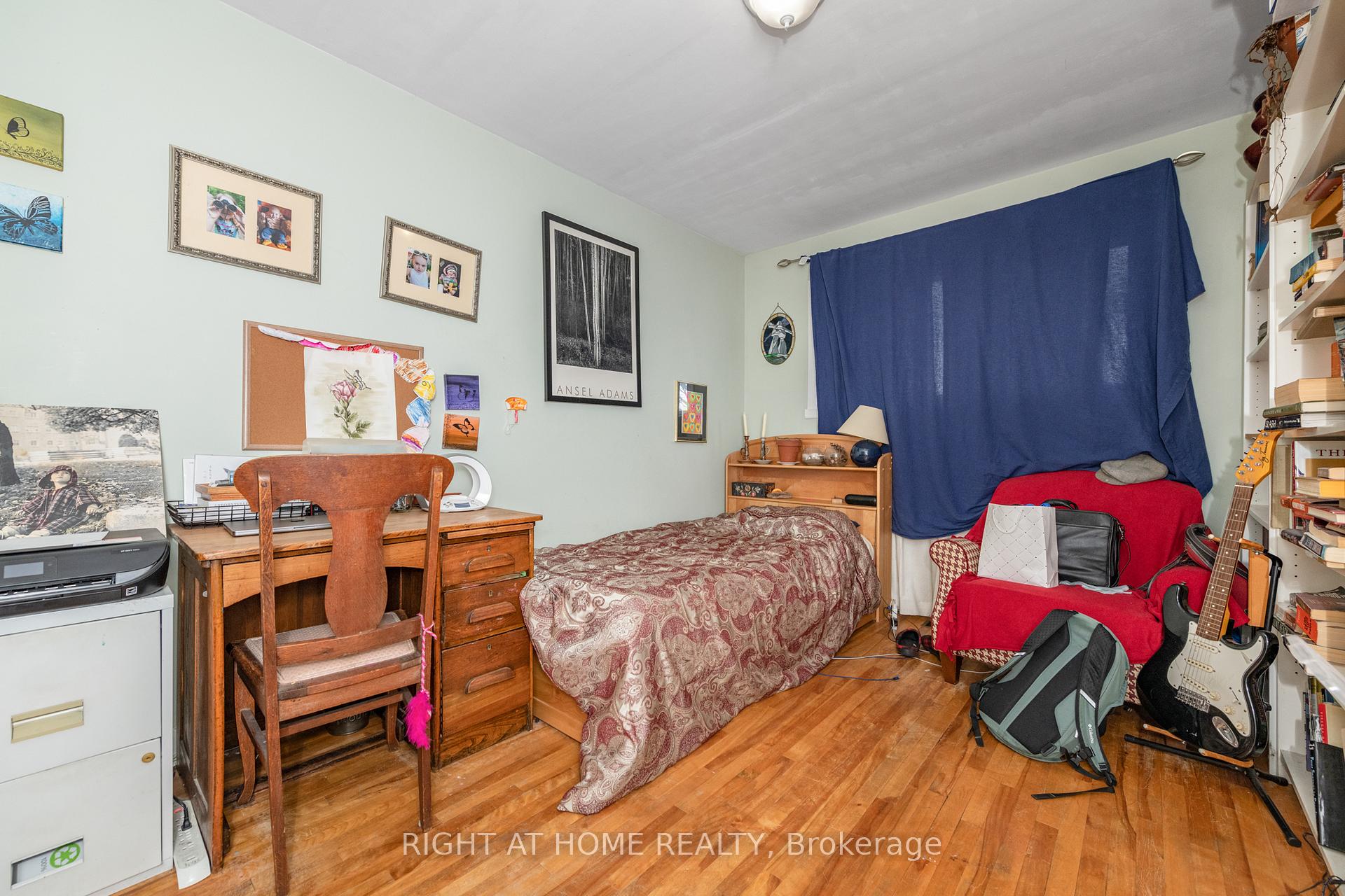 Photo 18 of 2421 Iris Street, Ottawa, Parkway Park — HOMEH