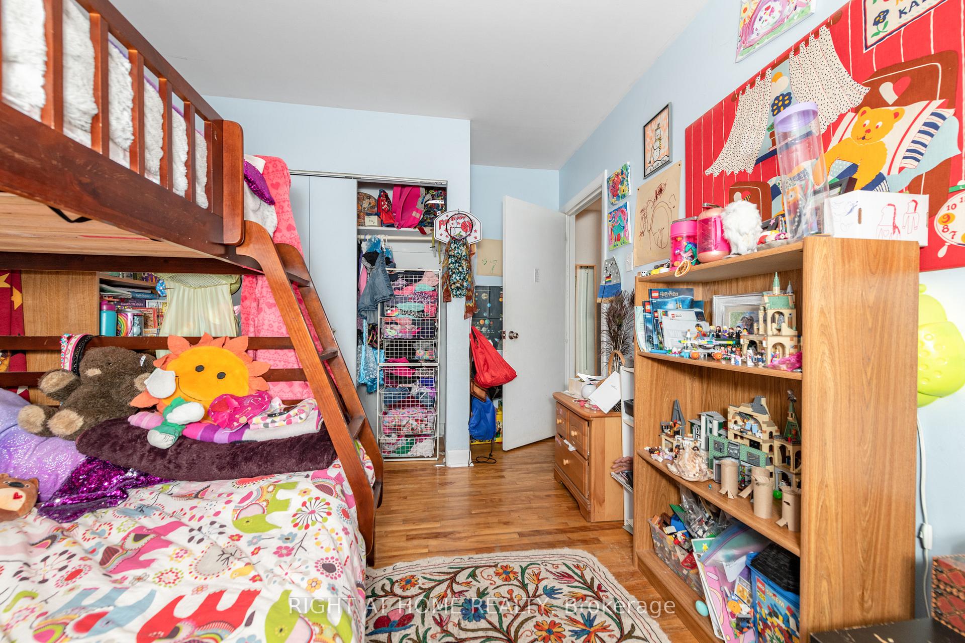 Photo 25 of 2421 Iris Street, Ottawa, Parkway Park — HOMEH