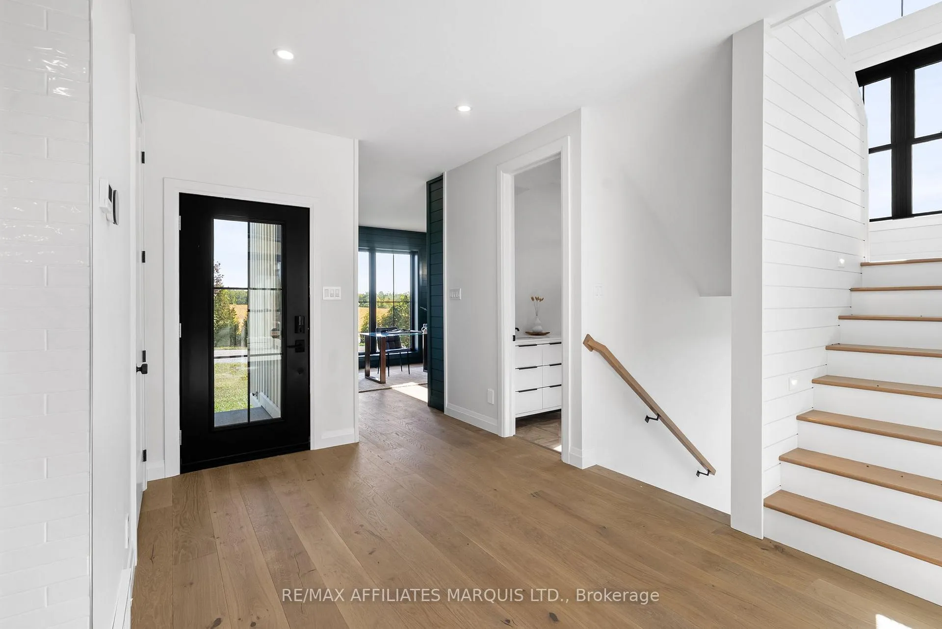 Photo 3 of 3978 Squire Road, North Glengarry, North Glengarry (Kenyon) Twp — HOMEH