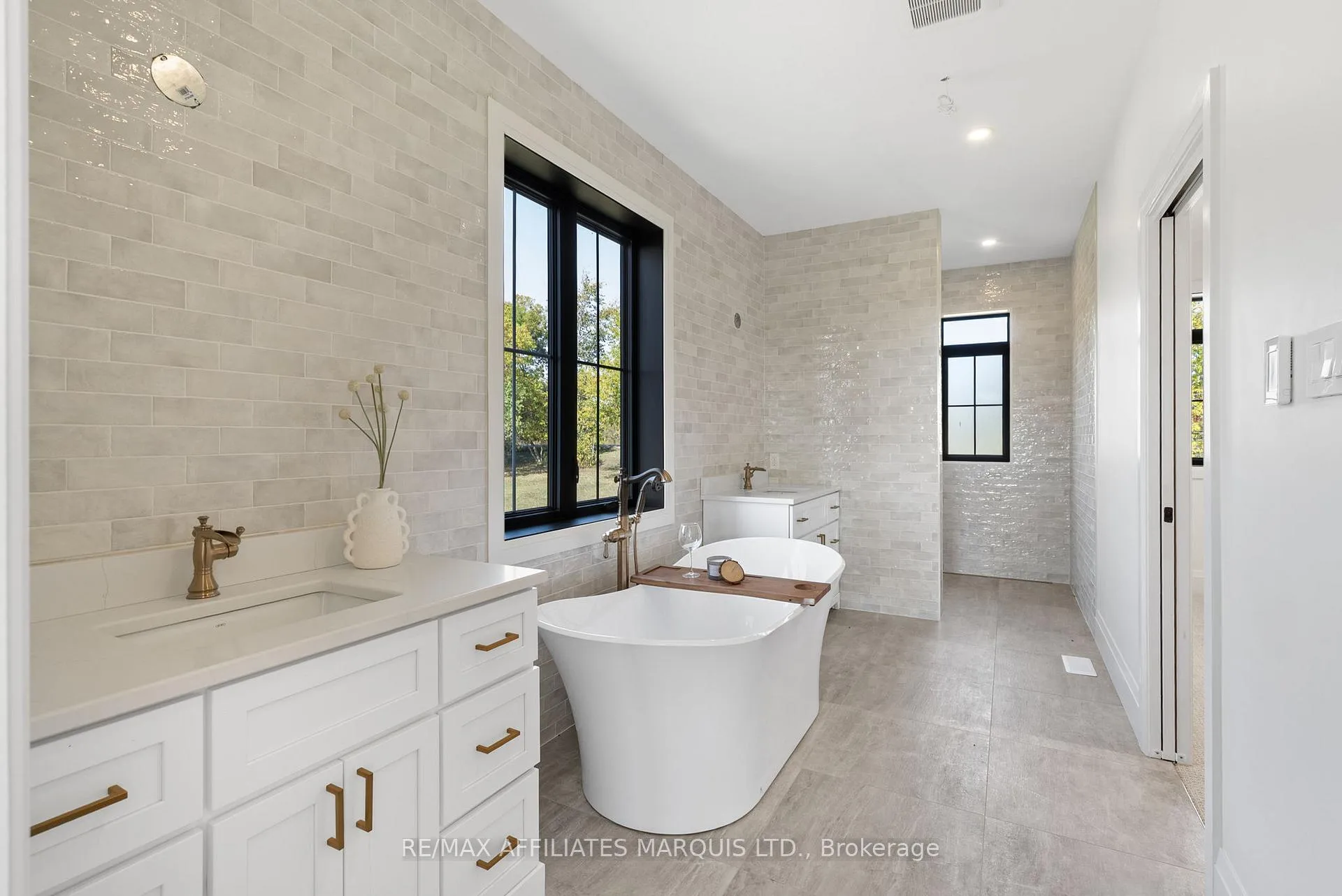 Photo 17 of 3978 Squire Road, North Glengarry, North Glengarry (Kenyon) Twp — HOMEH