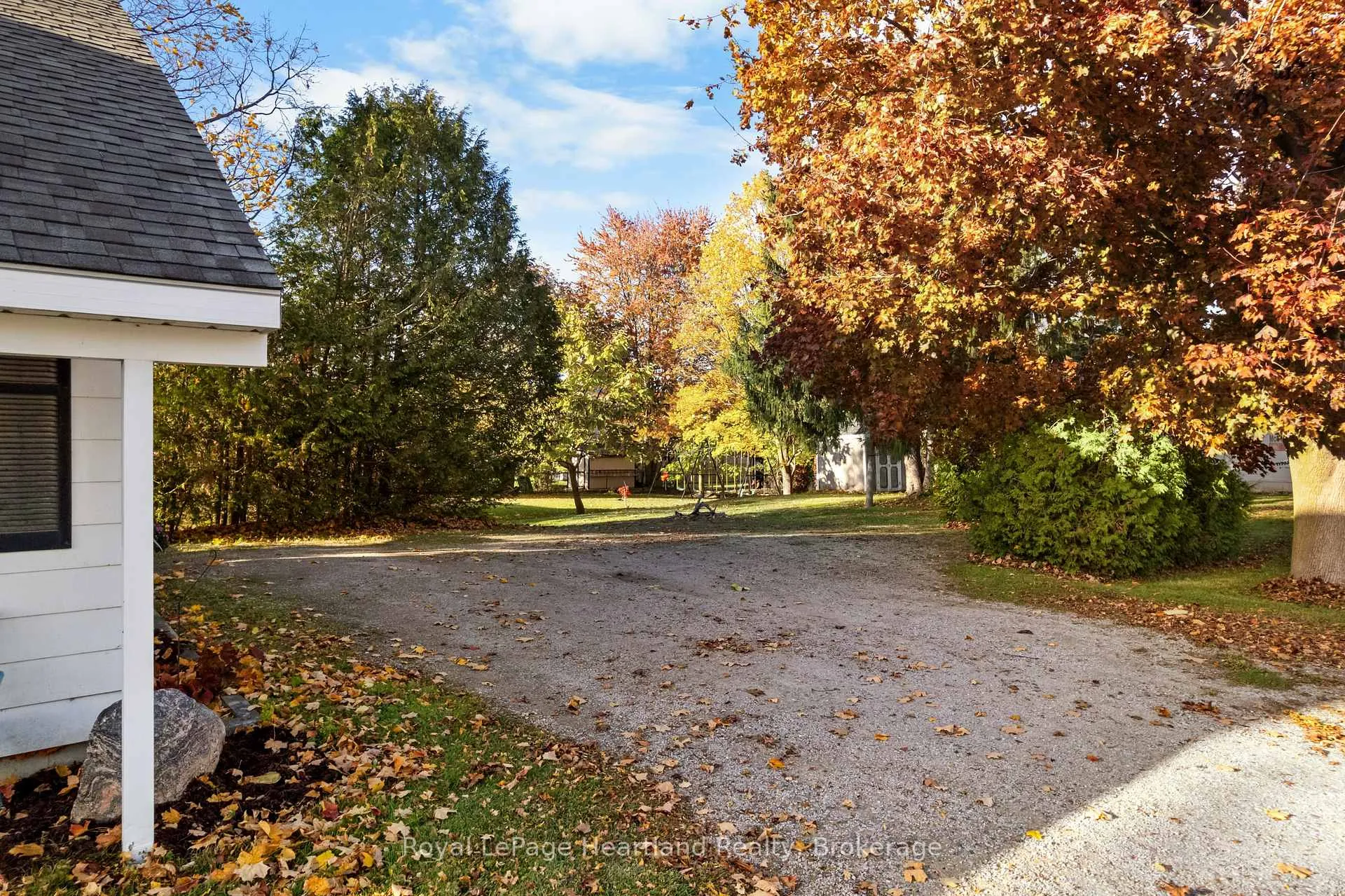 Photo 5 of 385 Mill Street, North Huron, Blyth — HOMEH