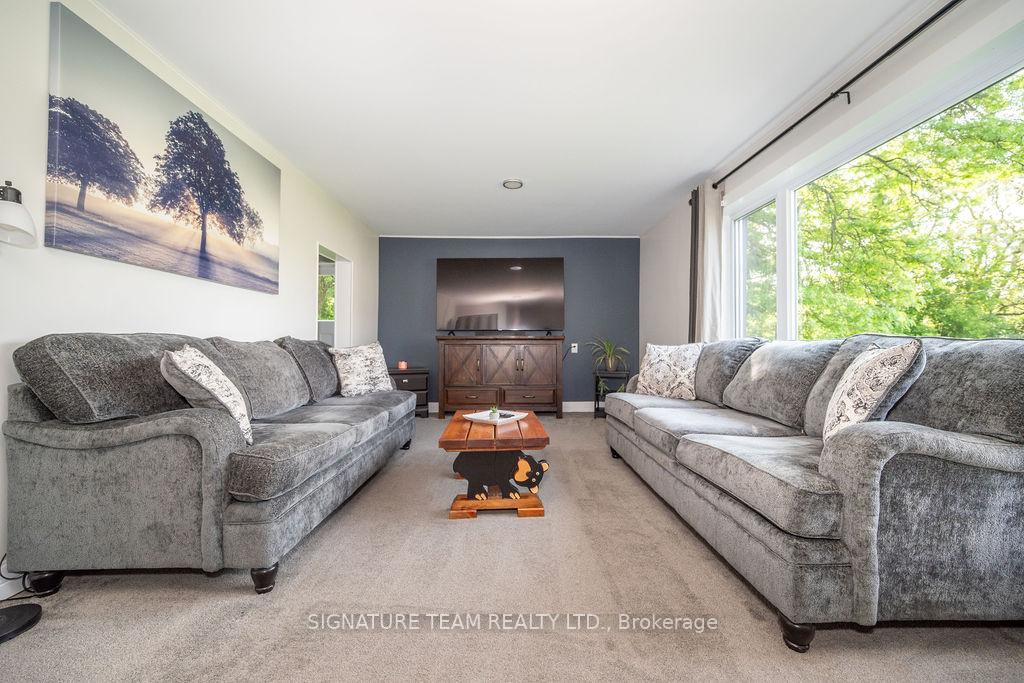 Photo 9 of 481 Snodrifters Road, North Algona Wilberforce, North Algona/Wilberforce Twp — HOMEH