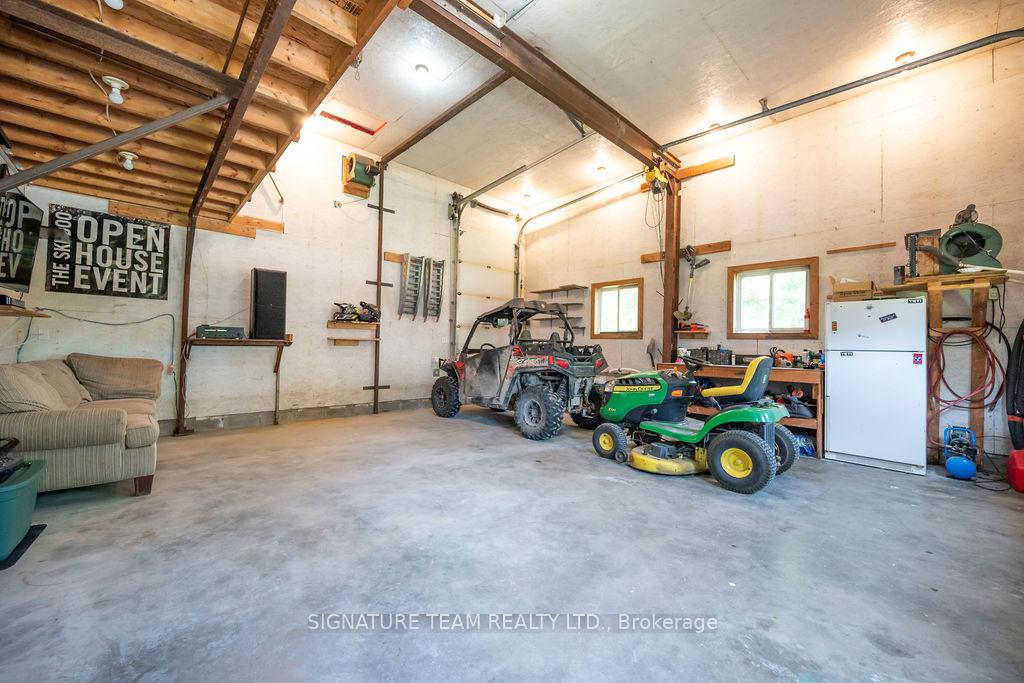 Photo 26 of 481 Snodrifters Road, North Algona Wilberforce, North Algona/Wilberforce Twp — HOMEH
