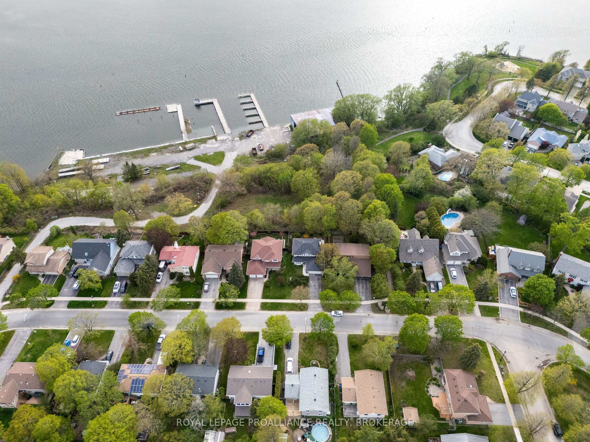 Photo 2 of 60 Point St. Mark Drive, Kingston, Kingston East (Incl Barret Crt) — HOMEH