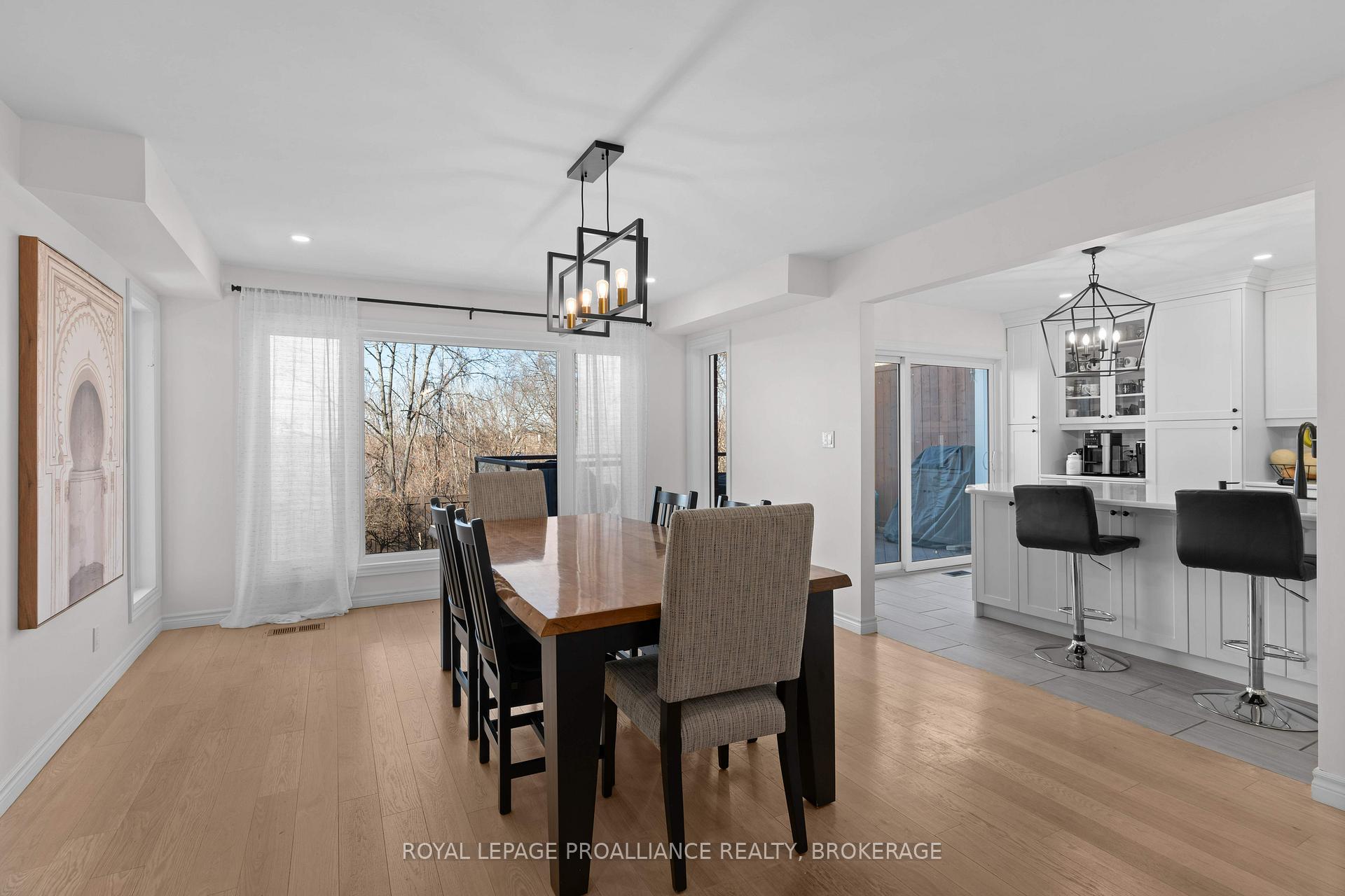 Photo 10 of 60 Point St. Mark Drive, Kingston, Kingston East (Incl Barret Crt) — HOMEH