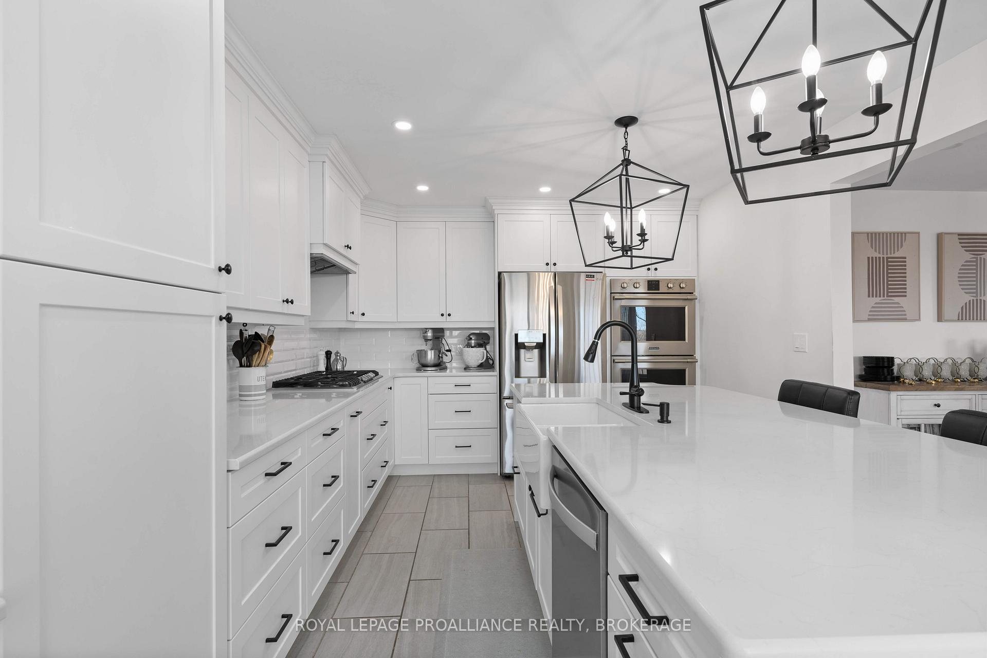 Photo 13 of 60 Point St. Mark Drive, Kingston, Kingston East (Incl Barret Crt) — HOMEH
