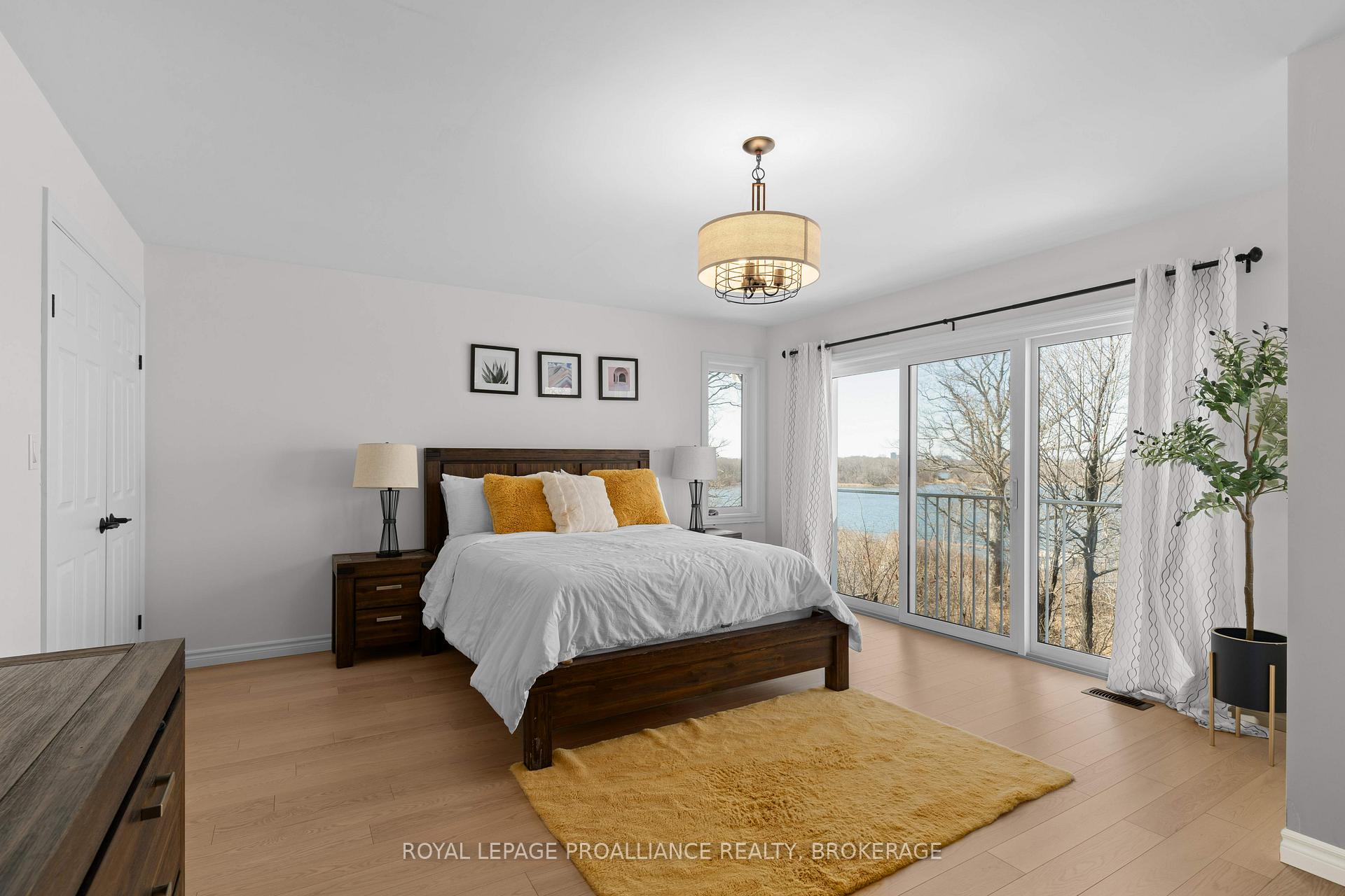Photo 18 of 60 Point St. Mark Drive, Kingston, Kingston East (Incl Barret Crt) — HOMEH