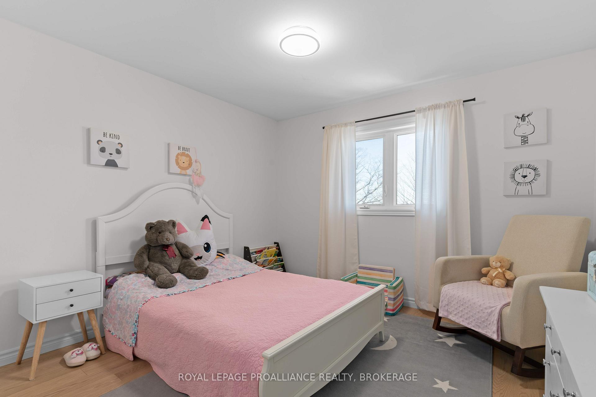 Photo 24 of 60 Point St. Mark Drive, Kingston, Kingston East (Incl Barret Crt) — HOMEH