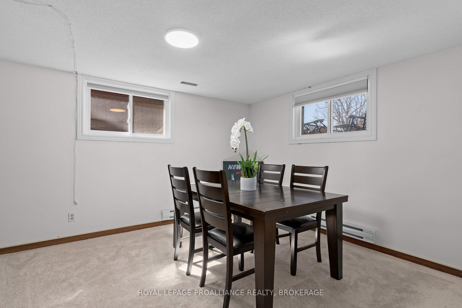 Photo 28 of 60 Point St. Mark Drive, Kingston, Kingston East (Incl Barret Crt) — HOMEH