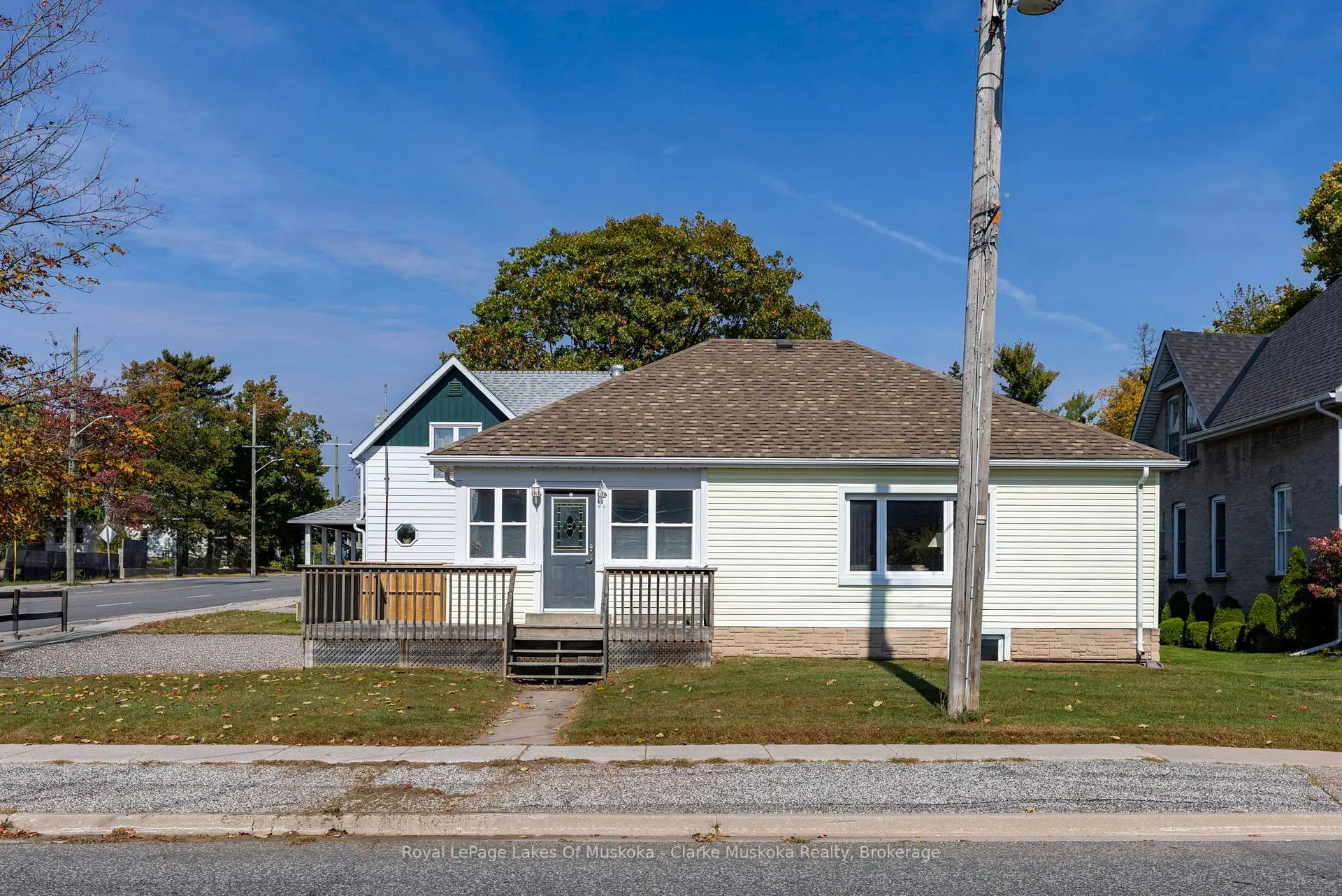 Photo 1 of 57 Cascade Street, Parry Sound — HOMEH