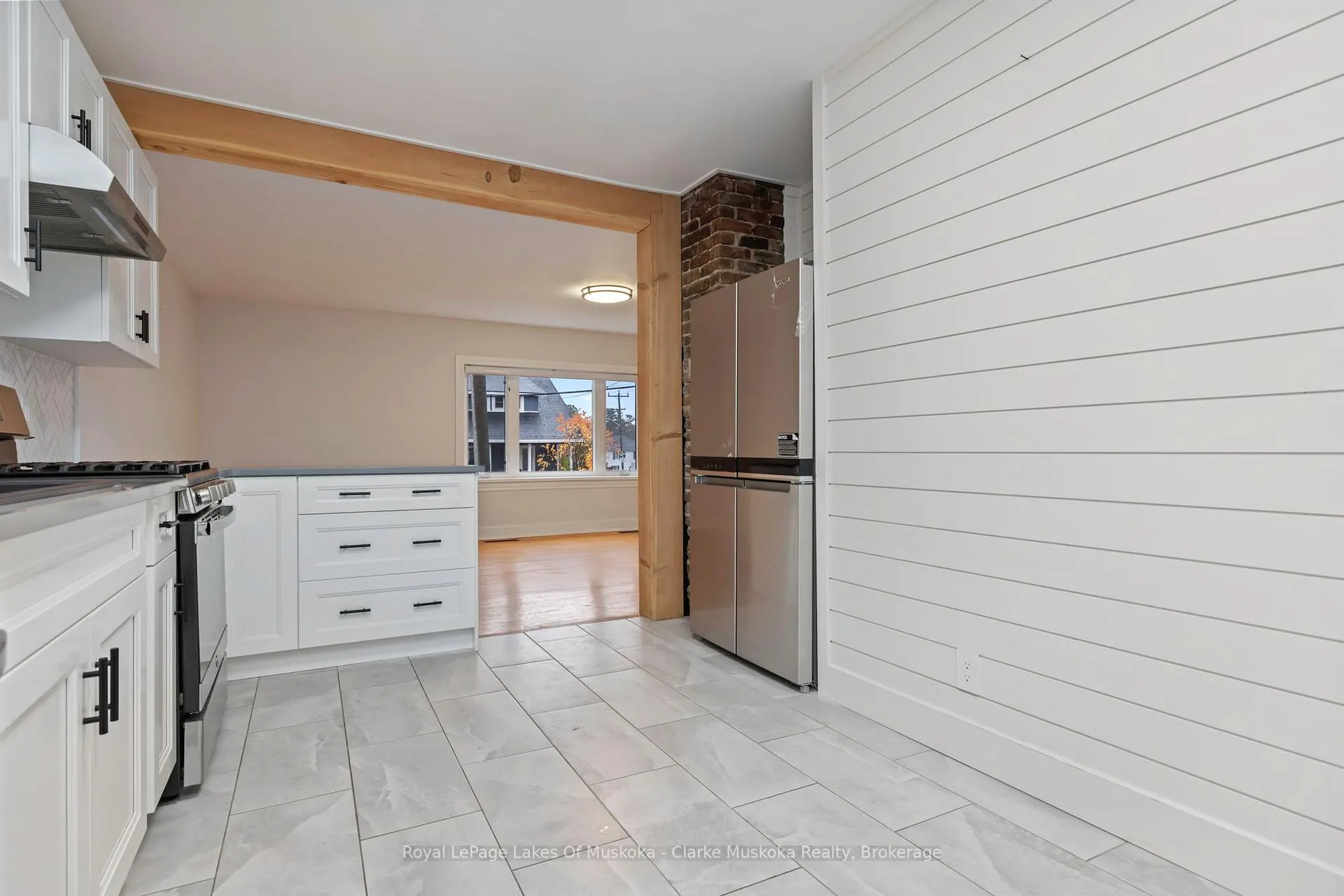 Photo 11 of 57 Cascade Street, Parry Sound — HOMEH