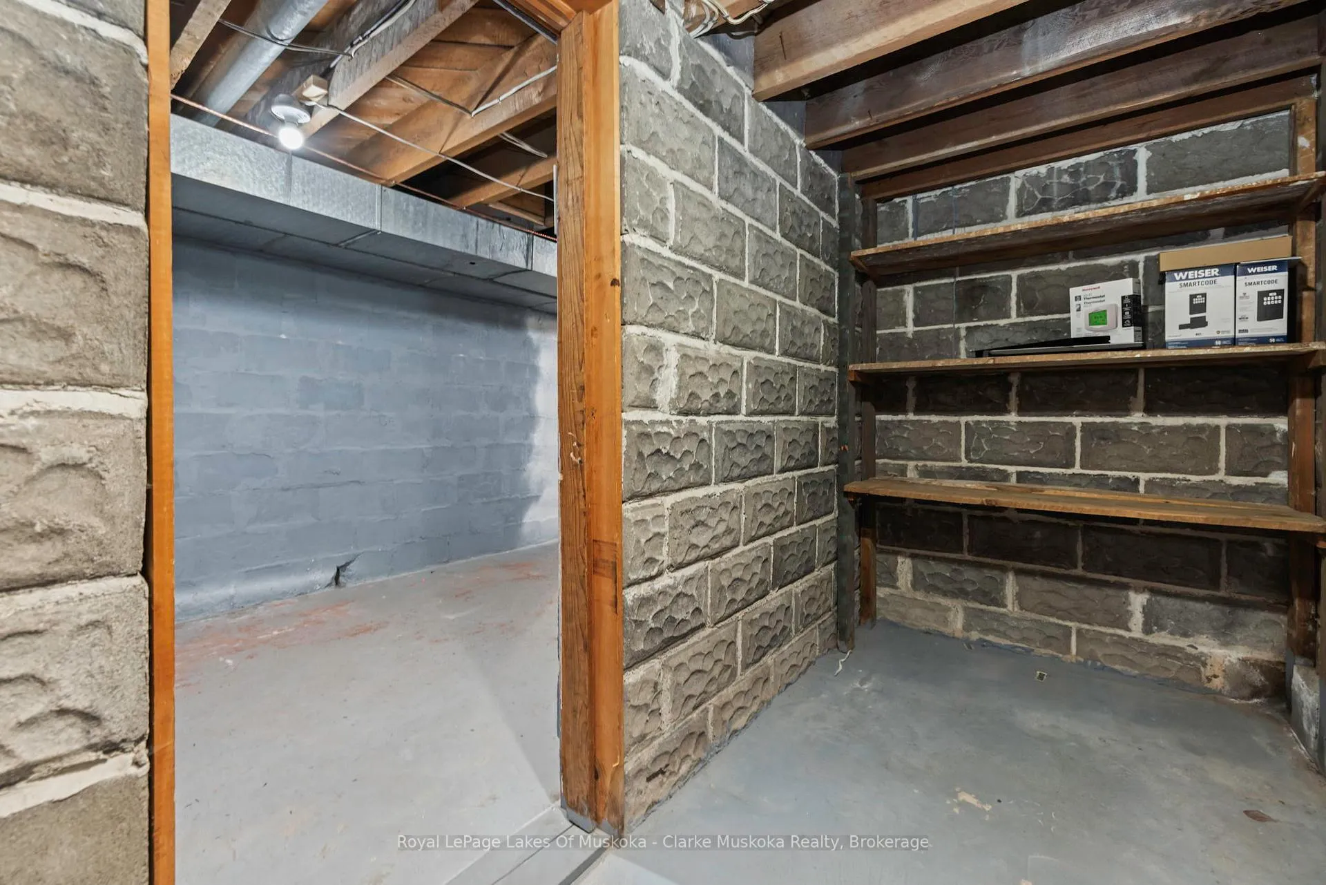 Photo 25 of 57 Cascade Street, Parry Sound — HOMEH