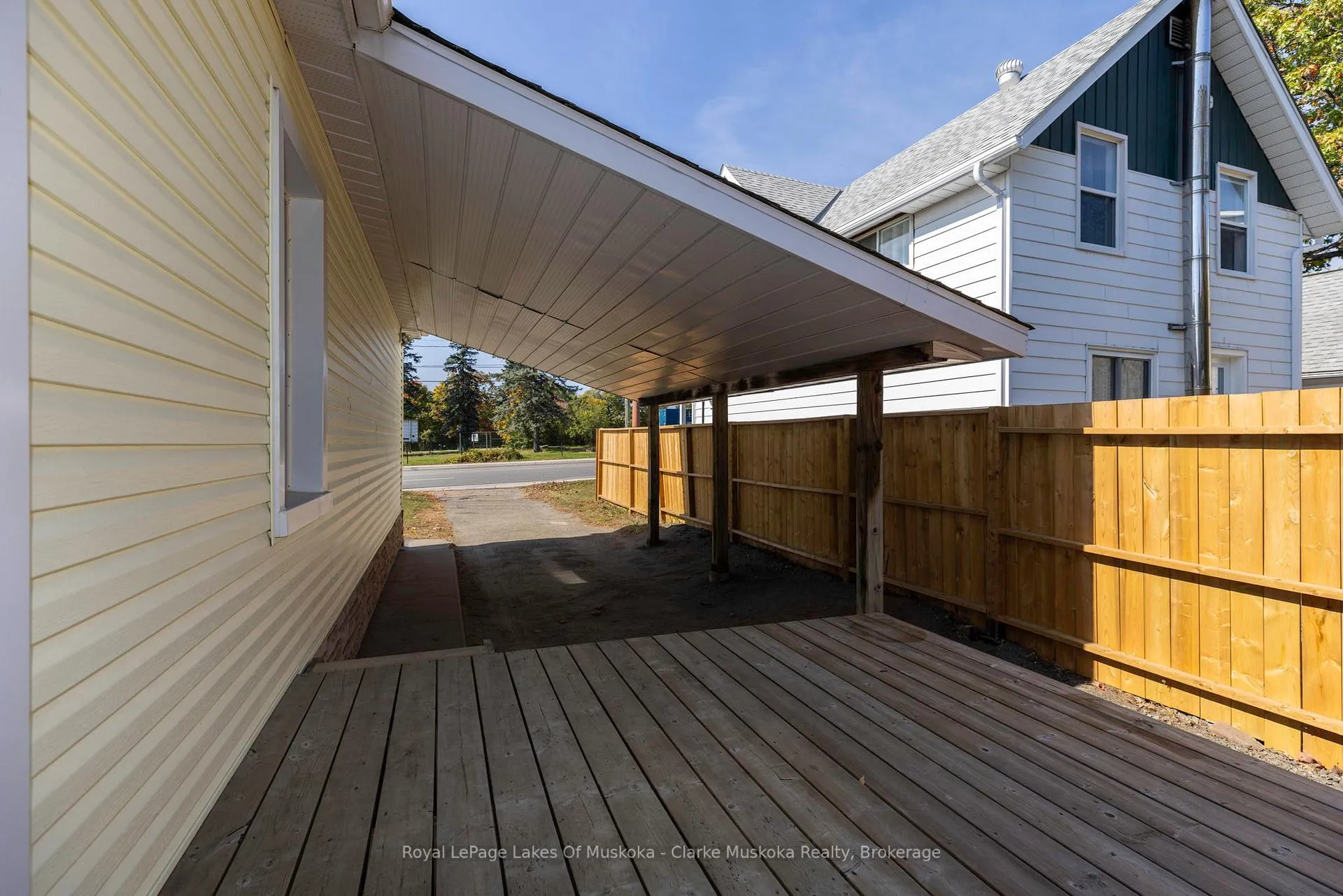 Photo 27 of 57 Cascade Street, Parry Sound — HOMEH