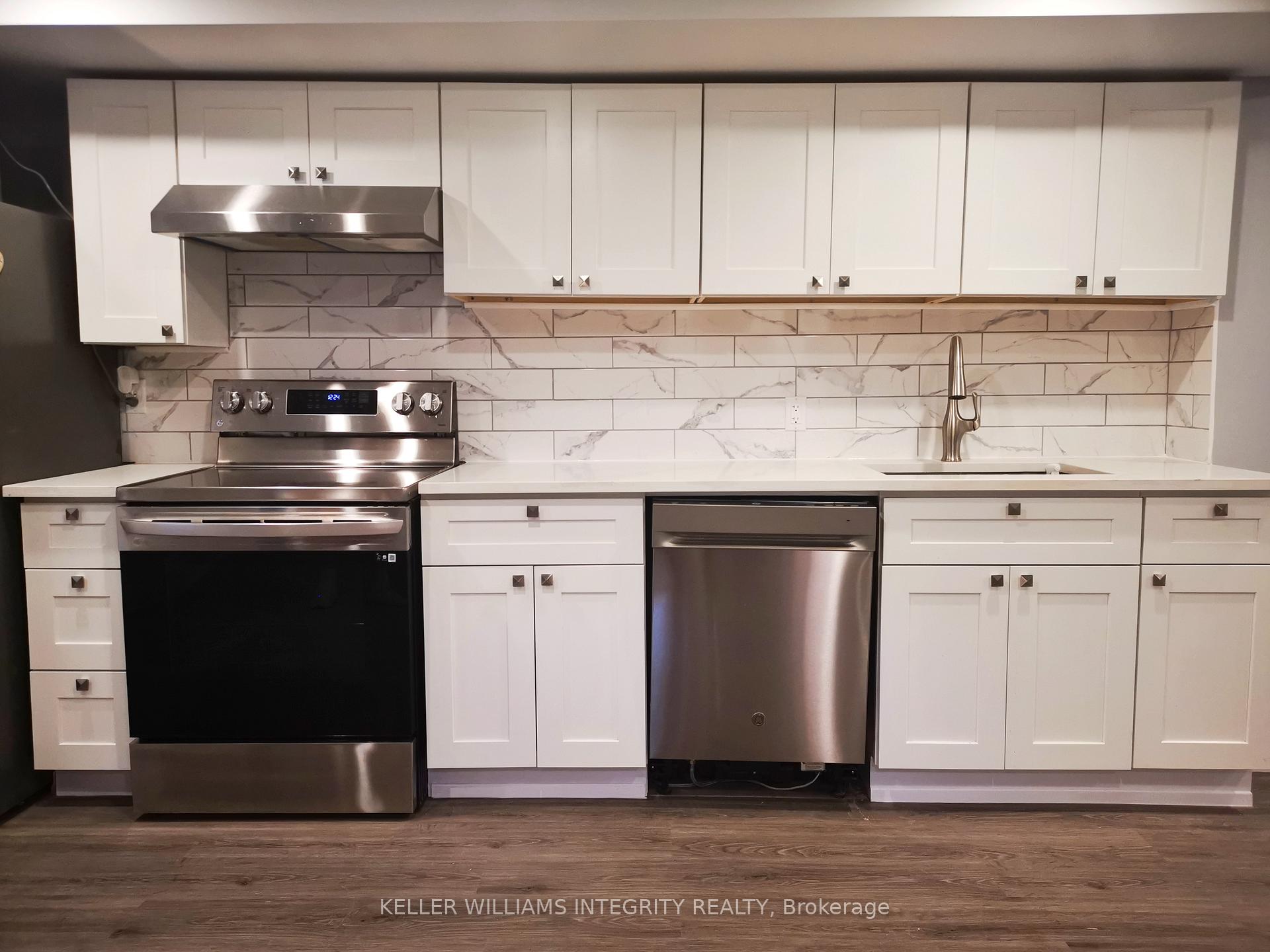 Photo 2 of Unit B, 2636 Hickson Crescent, Ottawa, Redwood Park — HOMEH