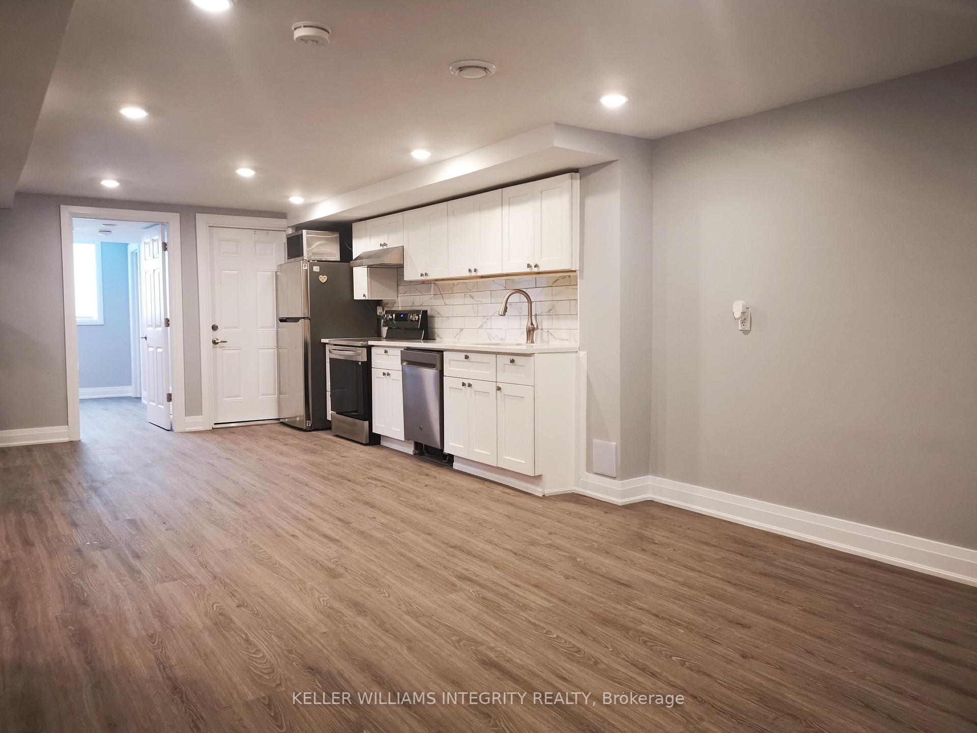 Photo 3 of Unit B, 2636 Hickson Crescent, Ottawa, Redwood Park — HOMEH