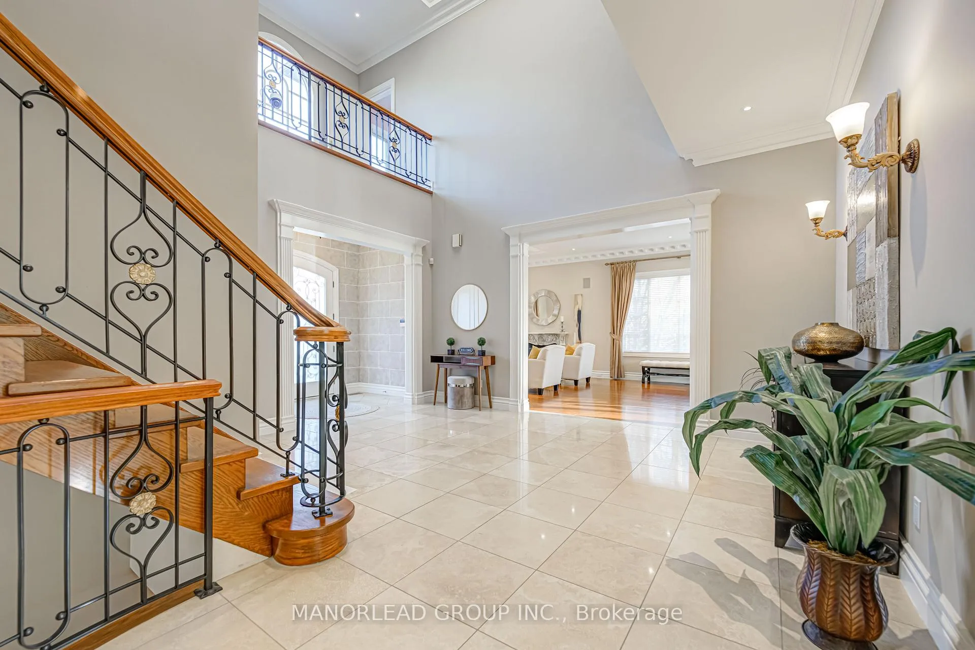Photo 6 of 87 Arnold Avenue, Vaughan, Crestwood-Springfarm-Yorkhill — HOMEH