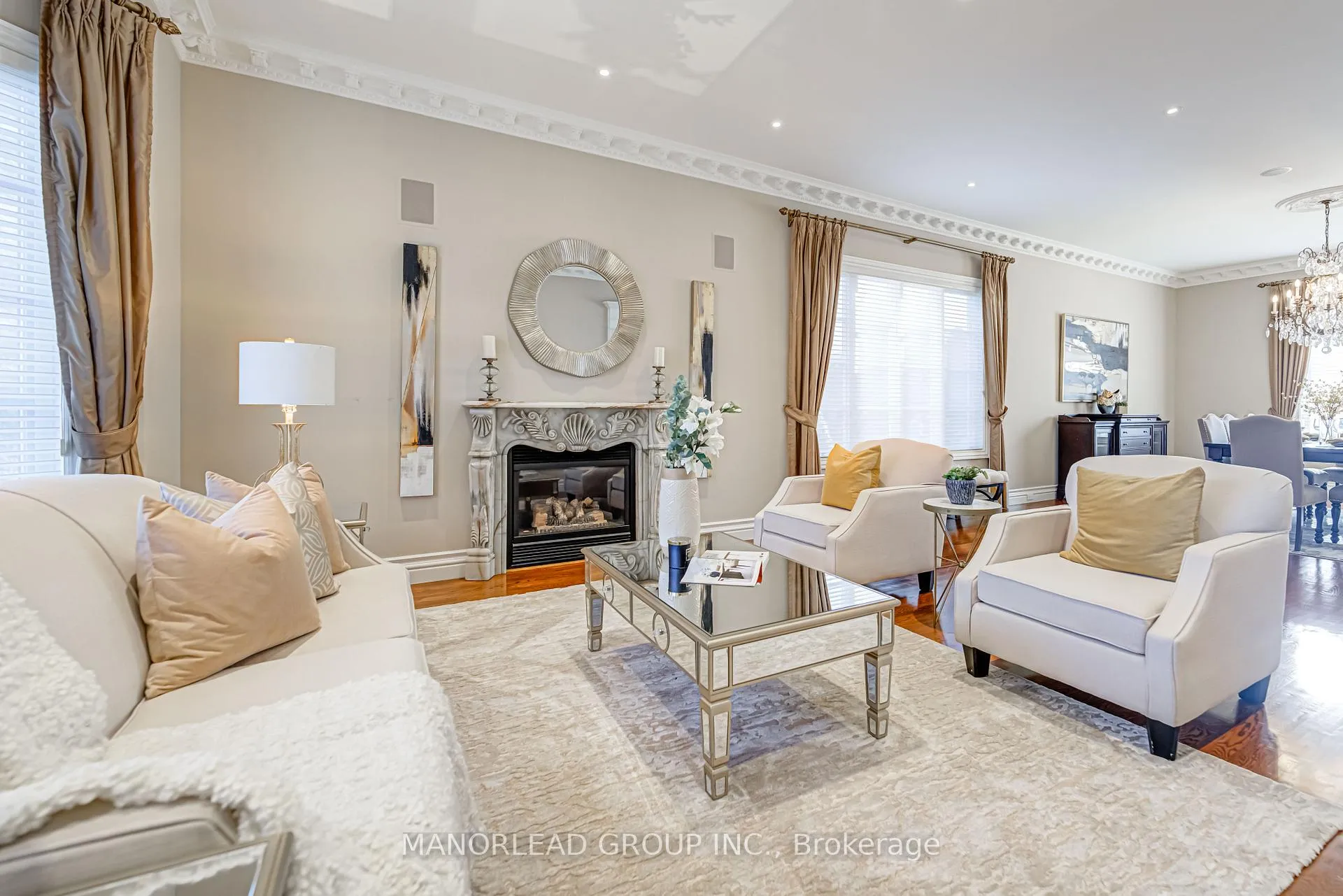 Photo 7 of 87 Arnold Avenue, Vaughan, Crestwood-Springfarm-Yorkhill — HOMEH
