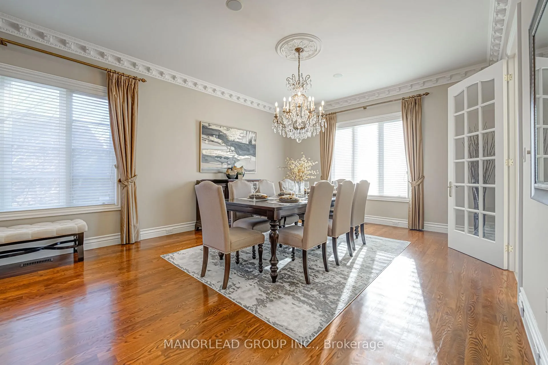 Photo 9 of 87 Arnold Avenue, Vaughan, Crestwood-Springfarm-Yorkhill — HOMEH