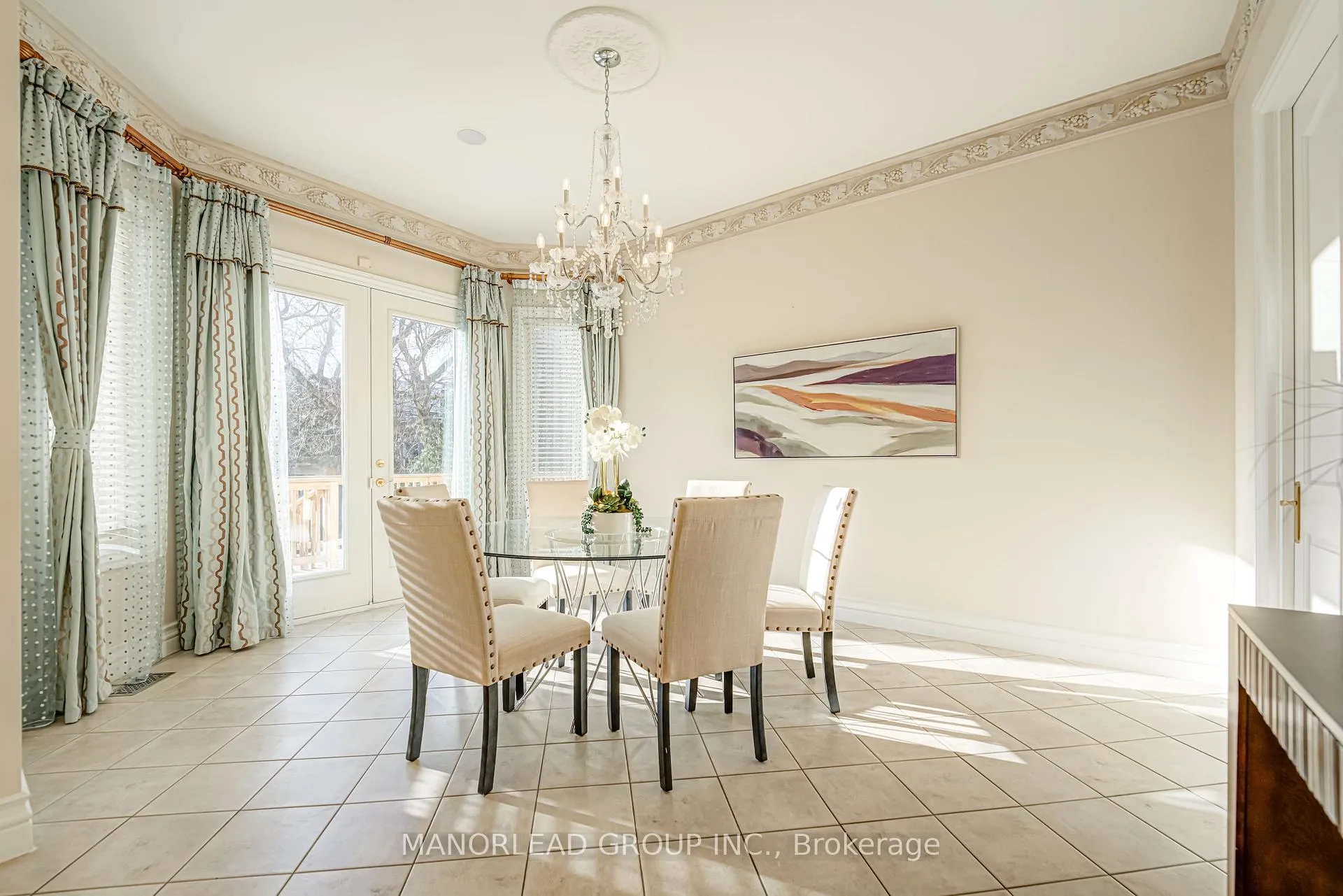 Photo 14 of 87 Arnold Avenue, Vaughan, Crestwood-Springfarm-Yorkhill — HOMEH