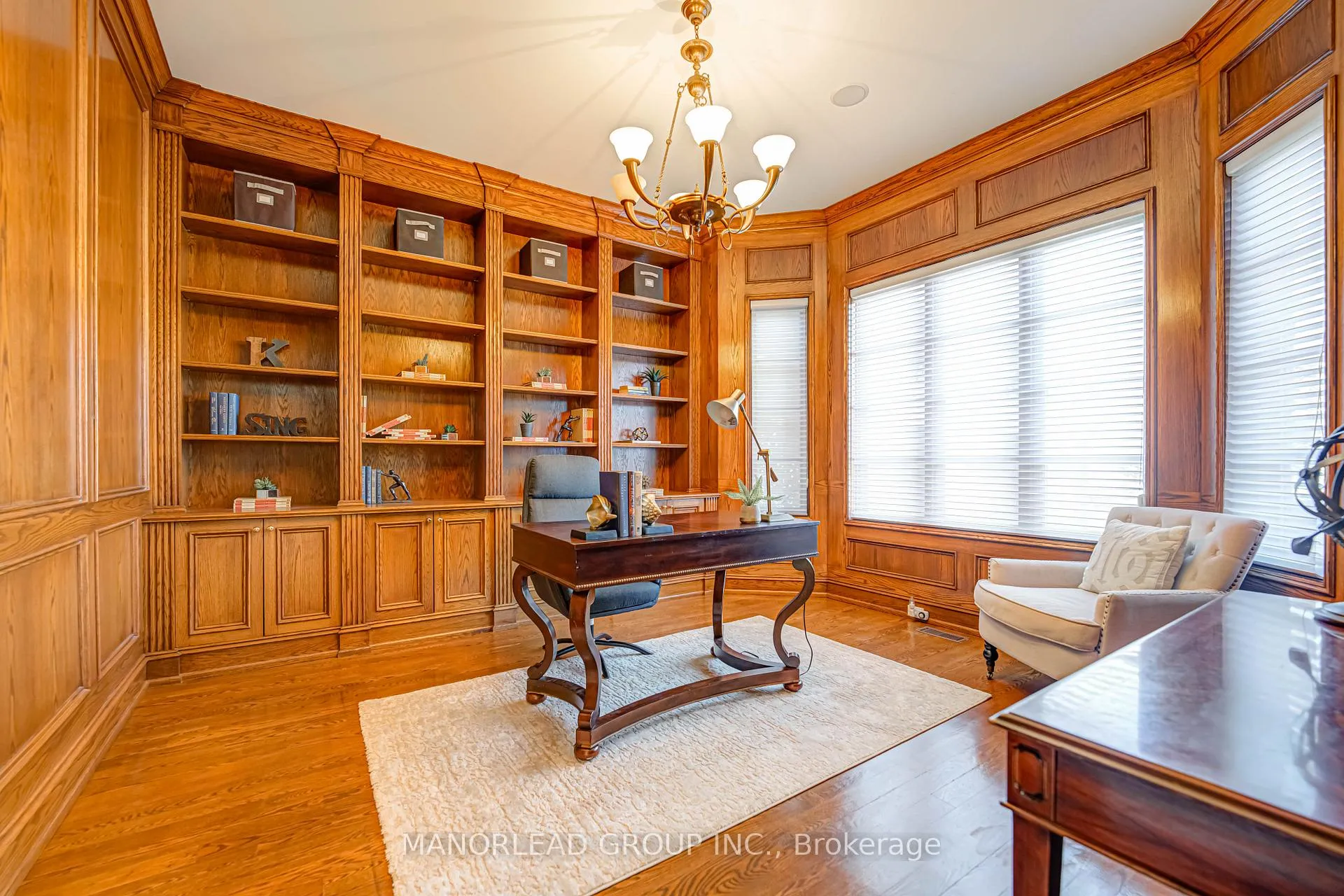 Photo 18 of 87 Arnold Avenue, Vaughan, Crestwood-Springfarm-Yorkhill — HOMEH