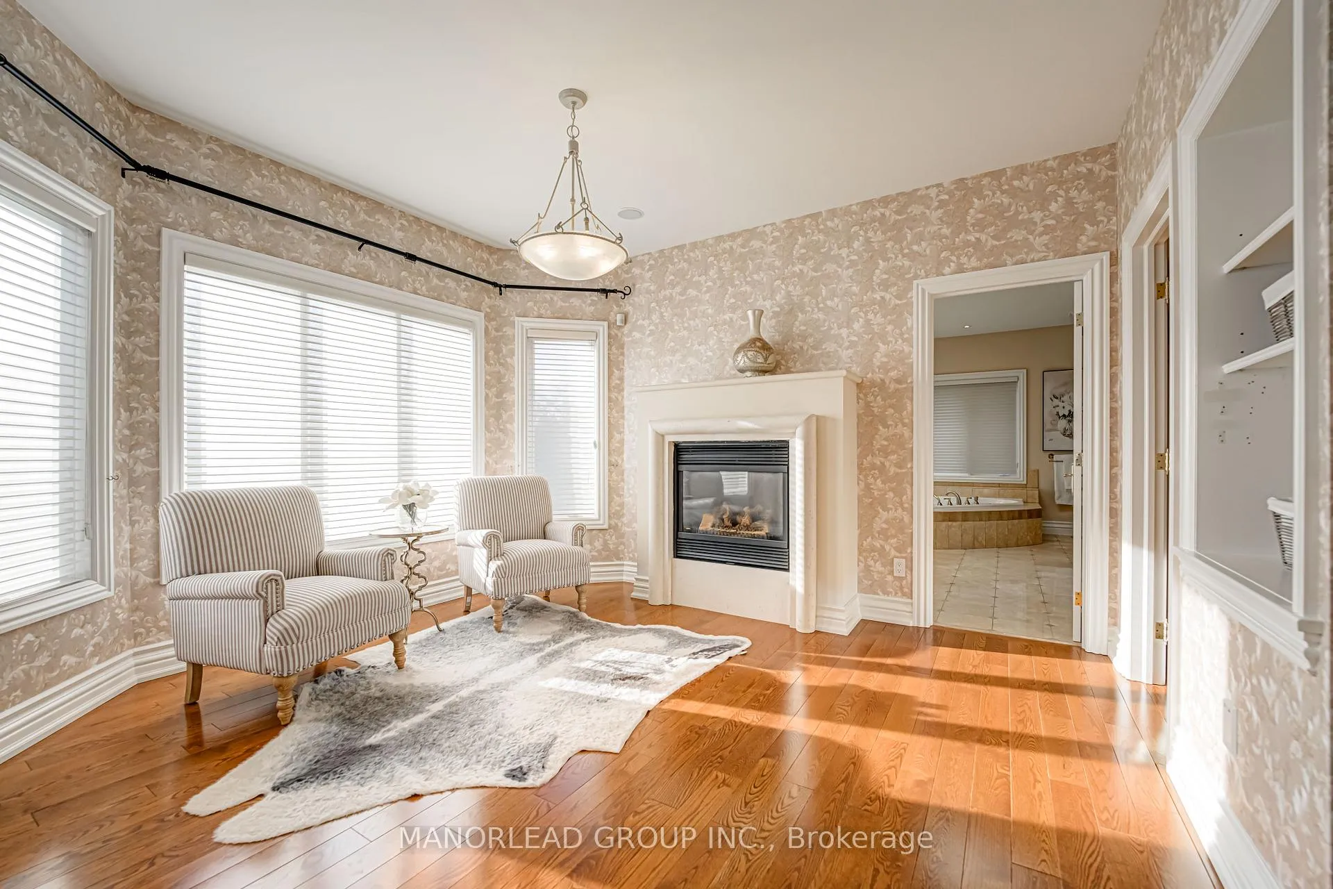 Photo 22 of 87 Arnold Avenue, Vaughan, Crestwood-Springfarm-Yorkhill — HOMEH