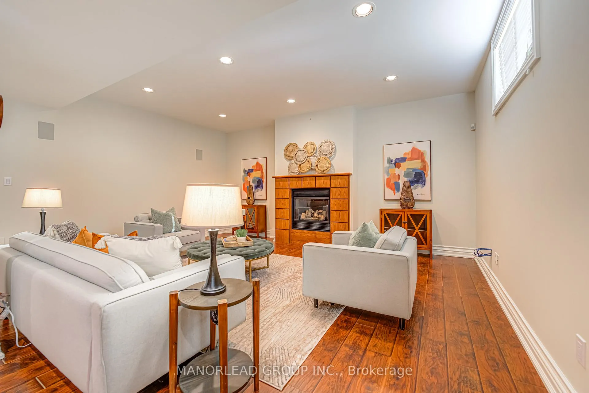 Photo 35 of 87 Arnold Avenue, Vaughan, Crestwood-Springfarm-Yorkhill — HOMEH