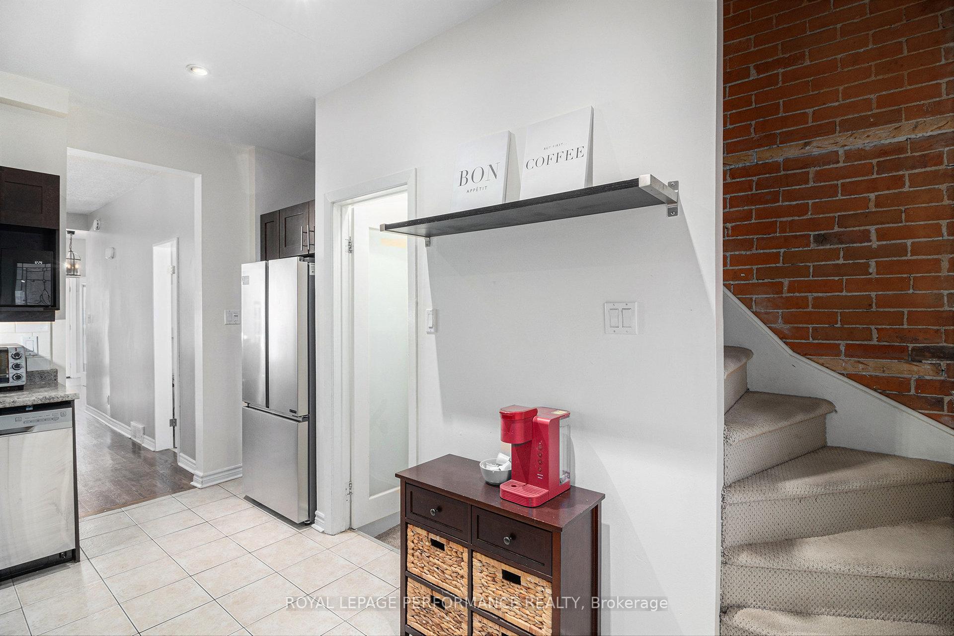 Photo 10 of 55 Argyle Avenue, Ottawa, Ottawa Centre/Golden Triangle — HOMEH