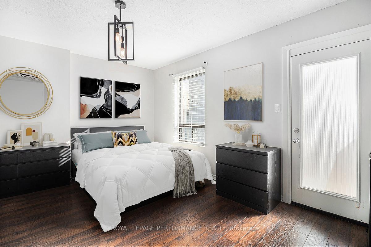 Photo 12 of 55 Argyle Avenue, Ottawa, Ottawa Centre/Golden Triangle — HOMEH