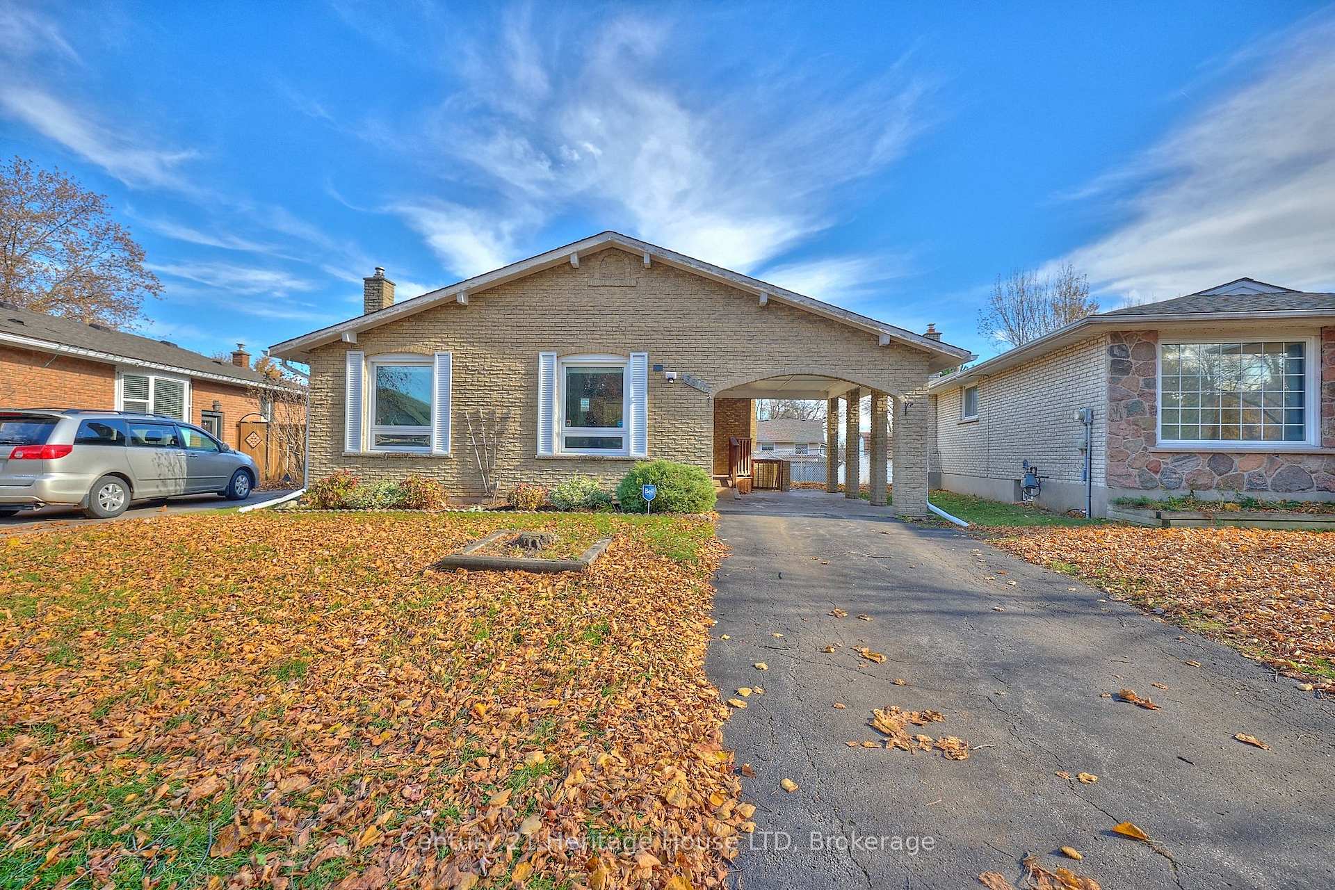 Photo 1 of 3810 Orlando Drive, Niagara Falls, Church's Lane — HOMEH