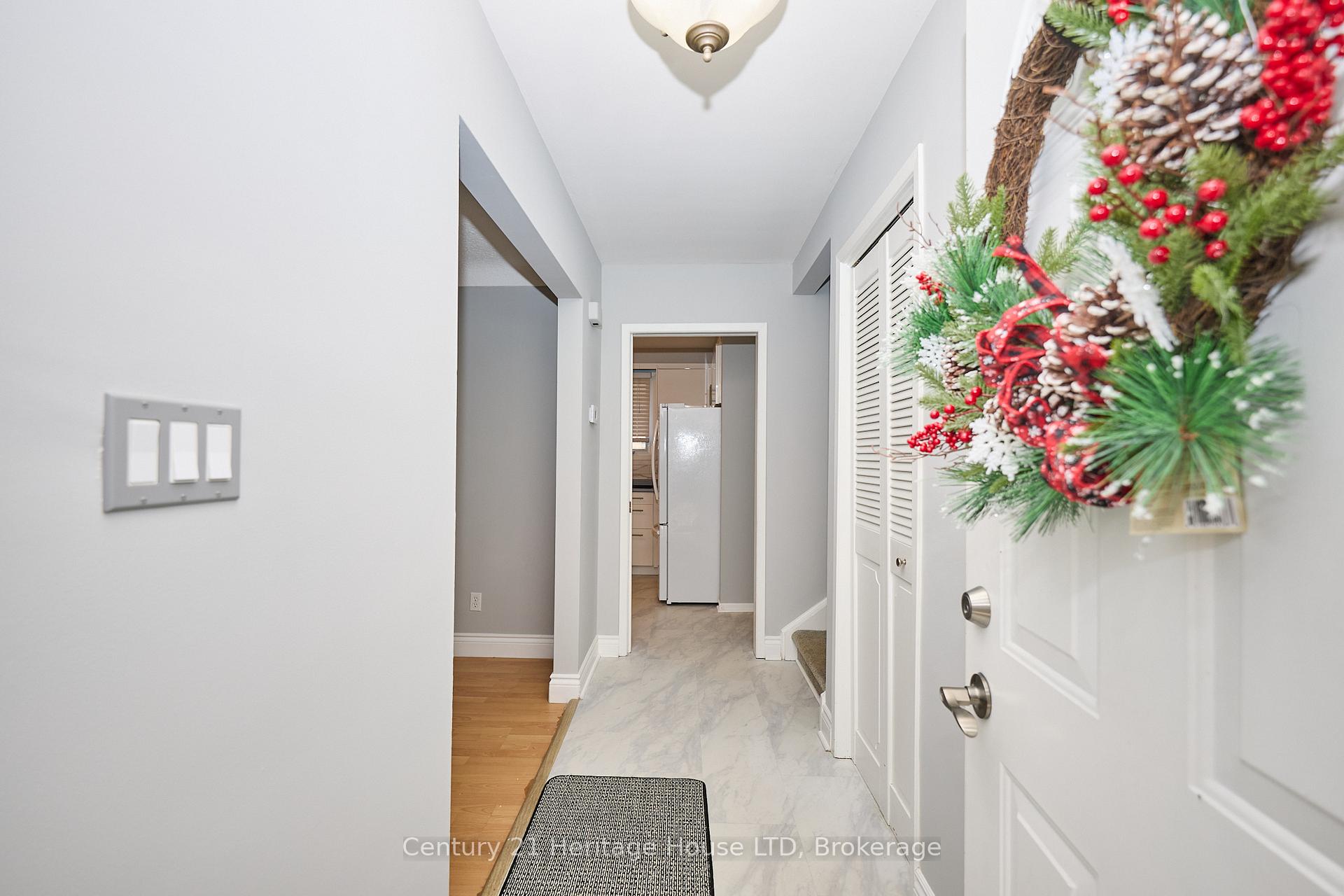 Photo 2 of 3810 Orlando Drive, Niagara Falls, Church's Lane — HOMEH